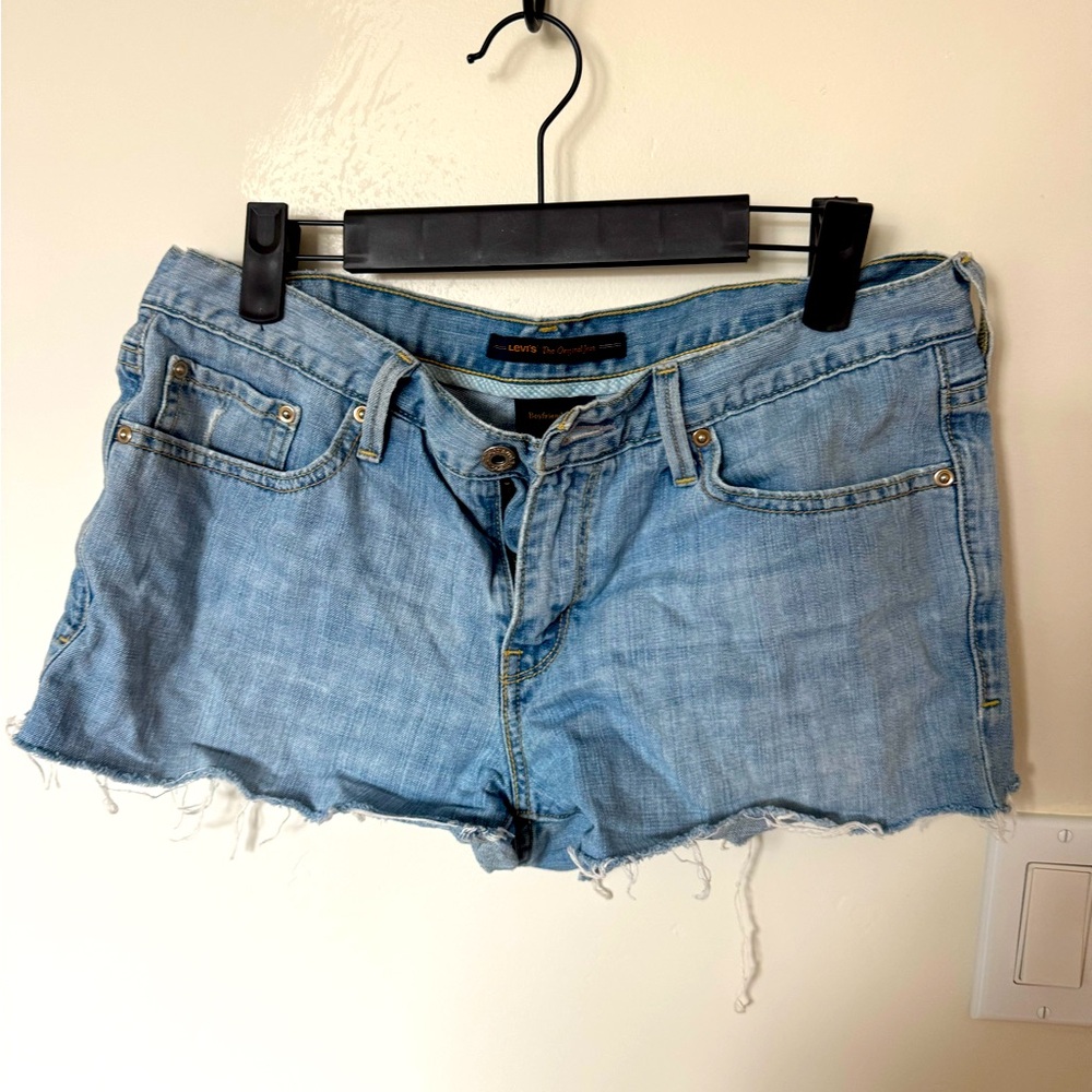 Vintage Levi’s cut into shorts - 8P